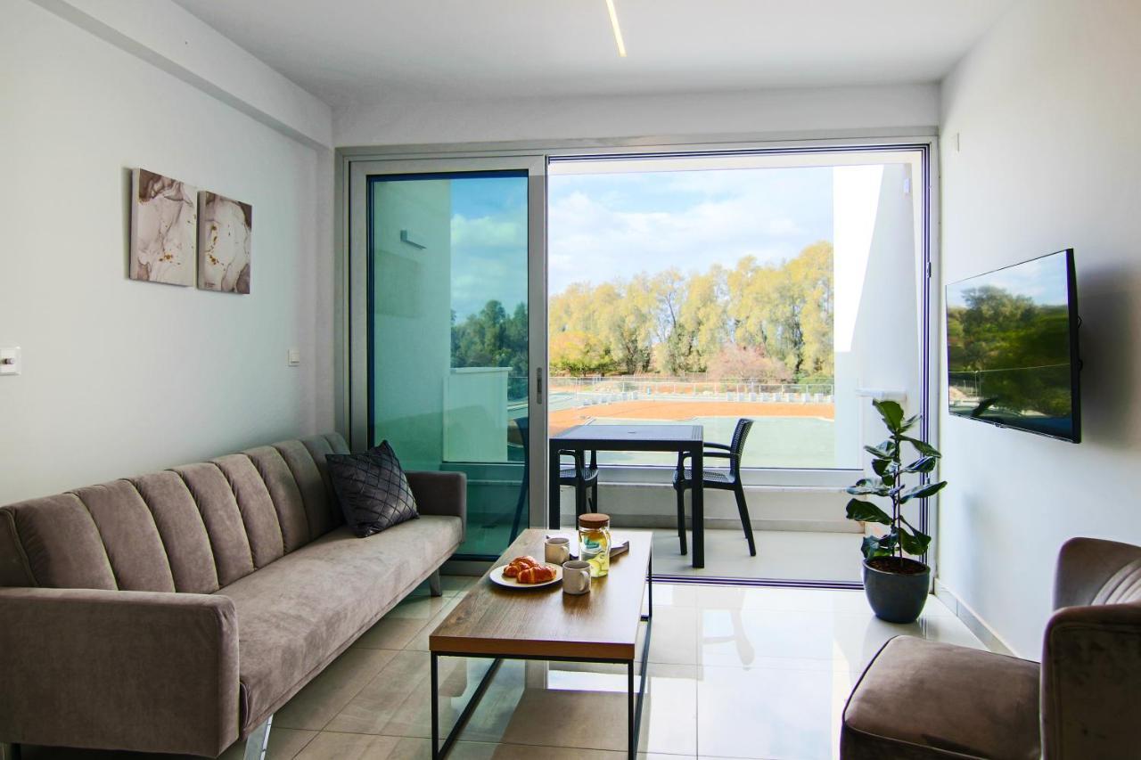 Phaedrus Living - Seaside Executive Flat Harbour 201 Apartment Paphos ภายนอก รูปภาพ
